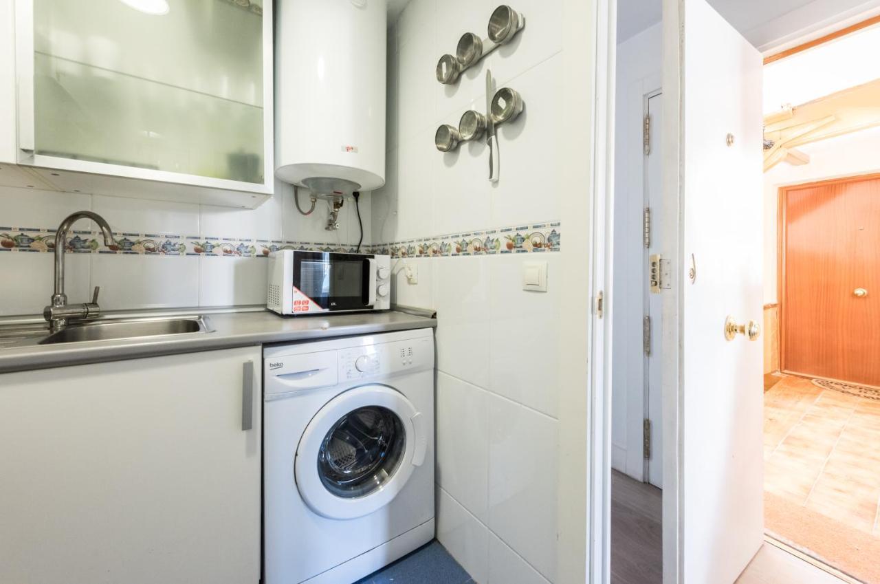 Appartement Almadén, la Travesía del Paseo Del Prado - Retiro à Madrid Extérieur photo