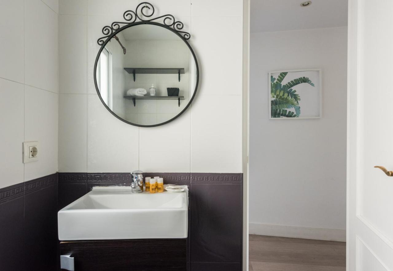 Appartement Almadén, la Travesía del Paseo Del Prado - Retiro à Madrid Extérieur photo